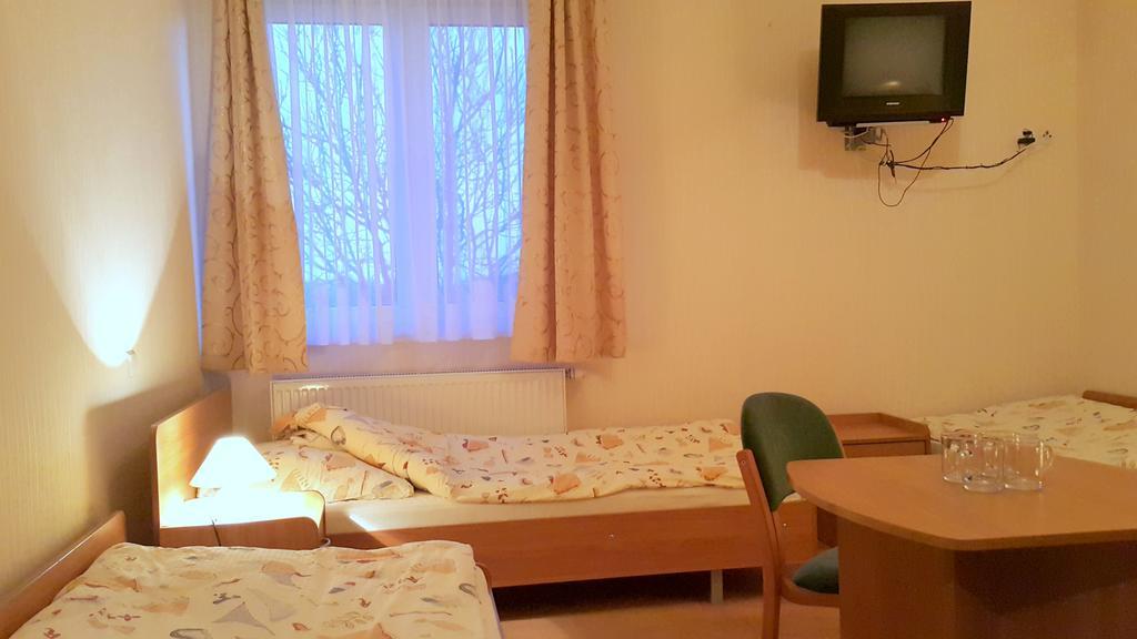 Hotel Marco Plonsk Szkolna 115 外观 照片
